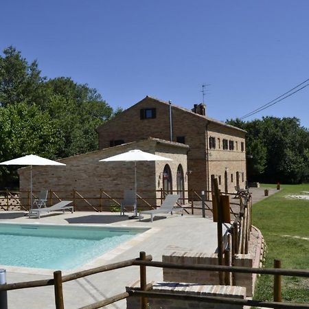 Agriturismo Forestale Luti Guest House Treia Exterior photo