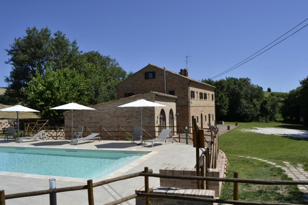 Agriturismo Forestale Luti Guest House Treia Exterior photo